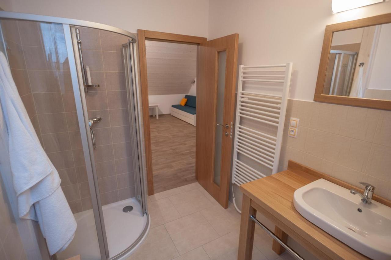 Roubenka Bila Apartment Luaran gambar