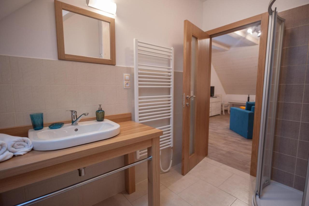 Roubenka Bila Apartment Luaran gambar