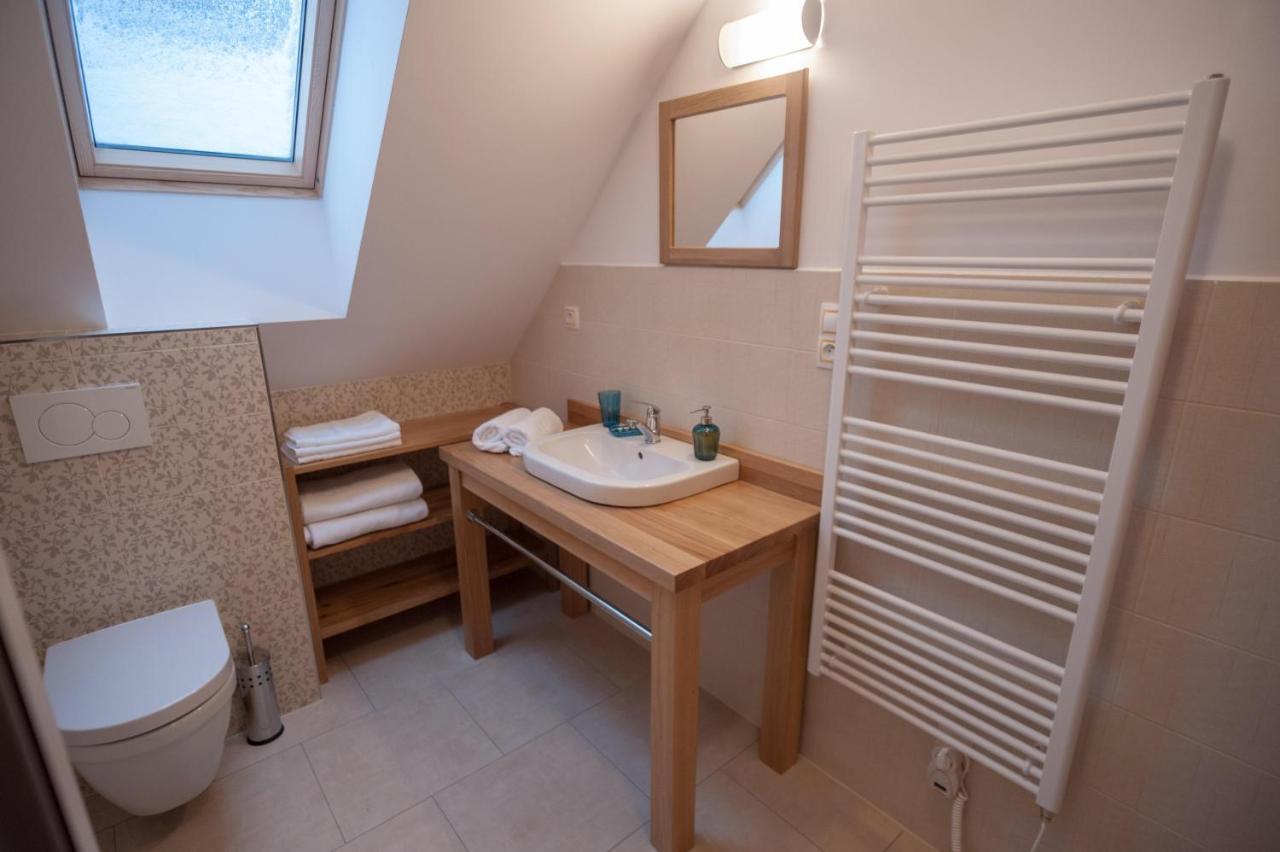 Roubenka Bila Apartment Luaran gambar